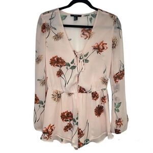 Forever 21 long sleeve floral shorts romper | size M